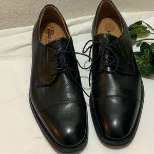 Flag Ltd. Nappa Glove Shoes like new 11M